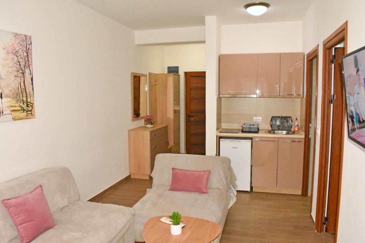 Apartments Amar ウルツィニ エクステリア 写真