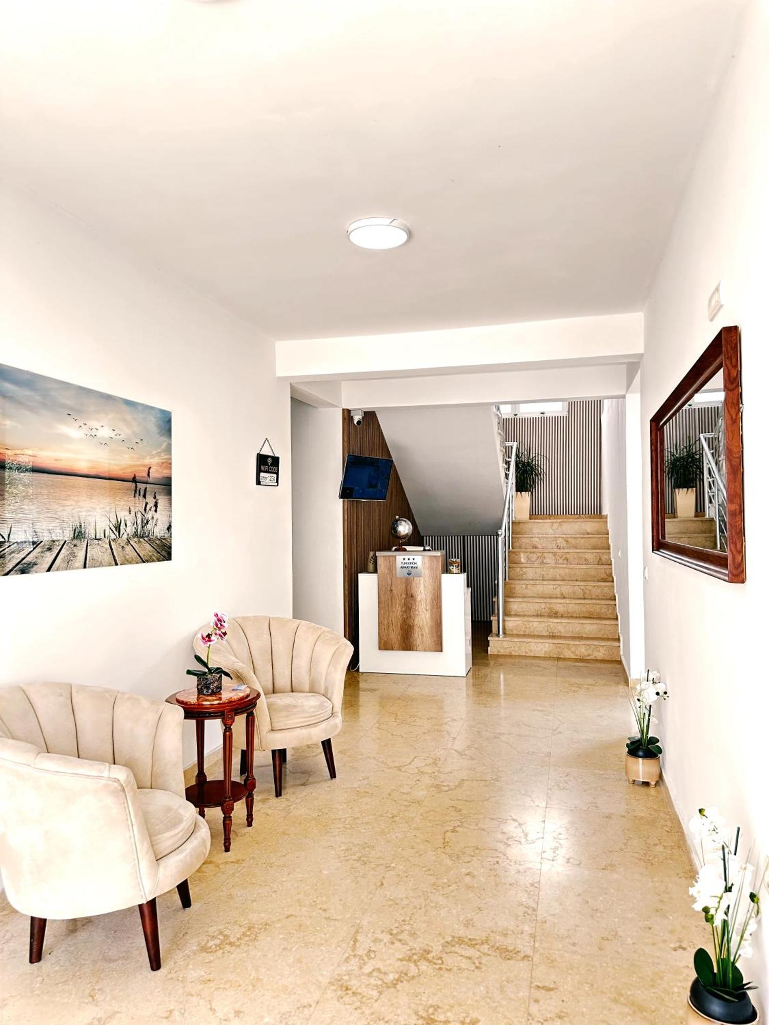 Apartments Amar ウルツィニ エクステリア 写真